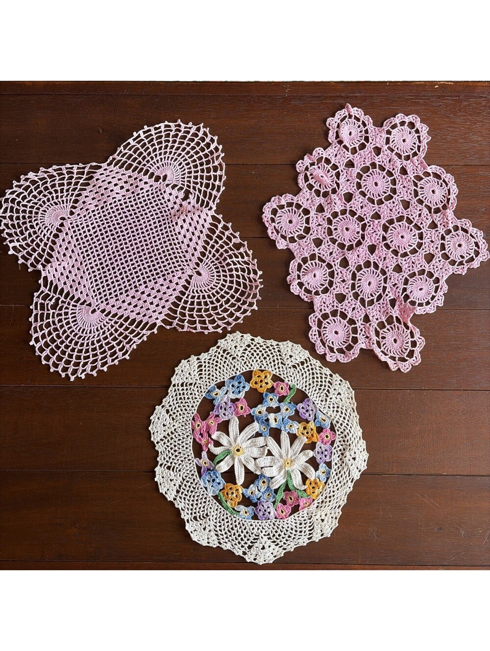 25 Pc VTG Handmade Crochet Lace Doily Lot Victorian Chic Wedding Pink Purple - Picture 7 of 13